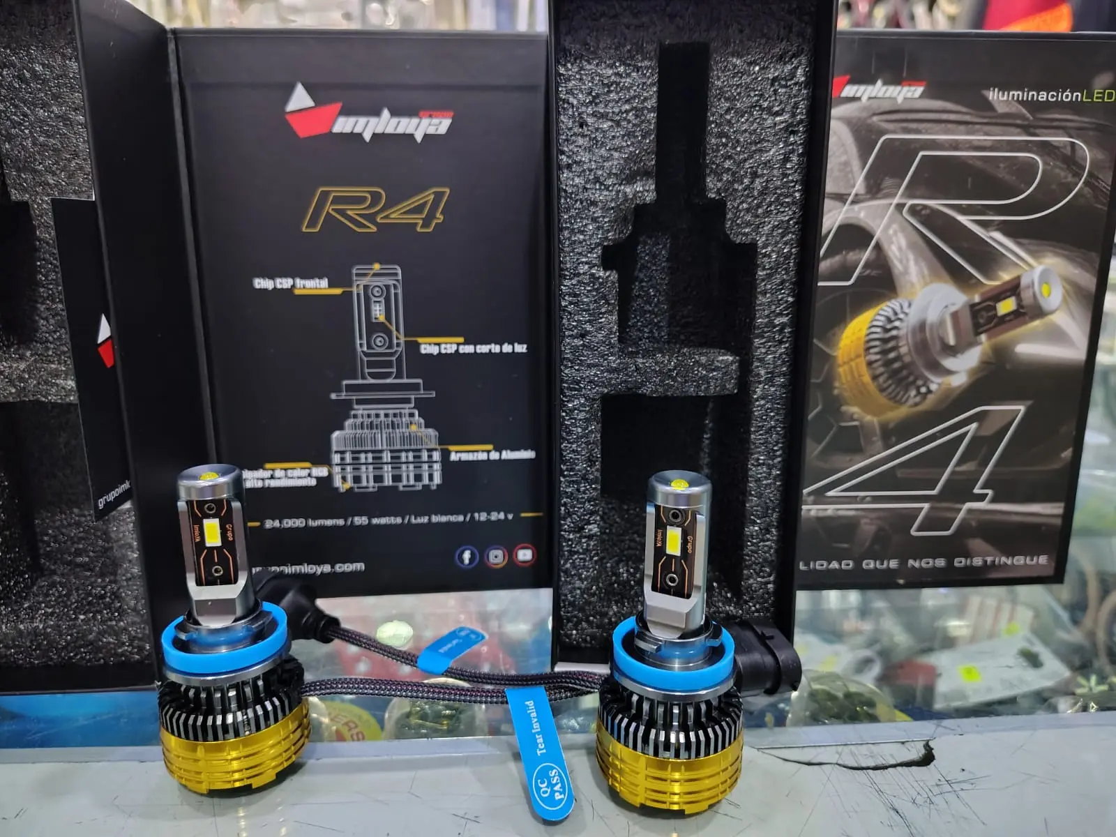 Faros LED R4 de 24 mil lumenes